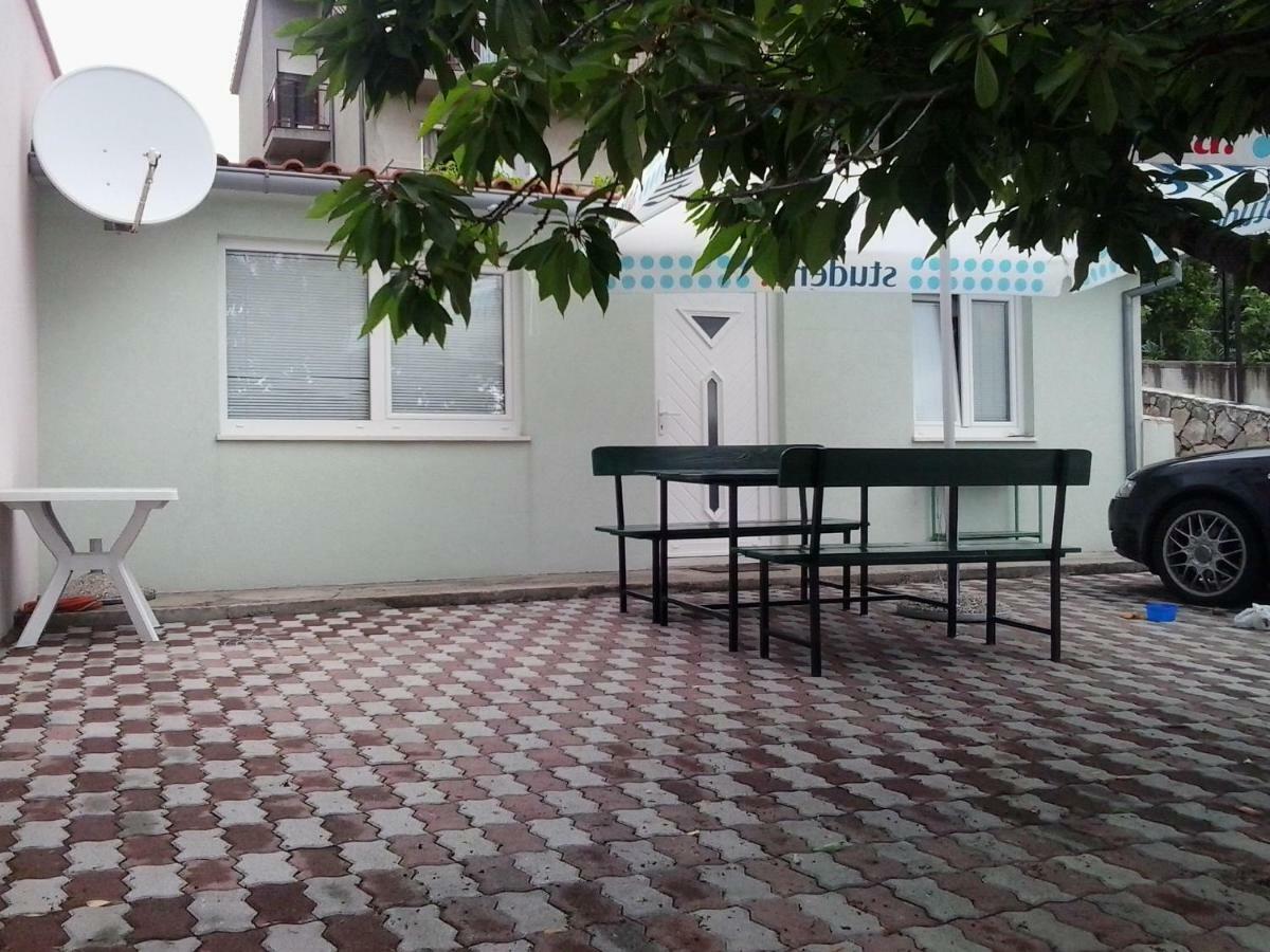 Apartment Huljev *