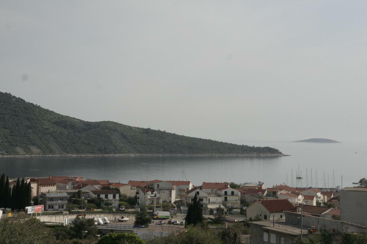 Huljev *