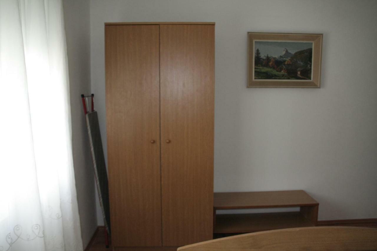 Apartment Huljev Primosten
